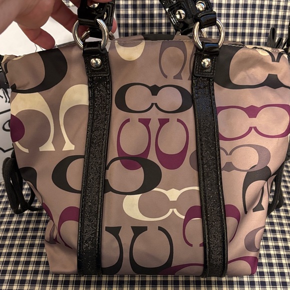 Coach poppy limited edition, retired purple art C logo signature bag - Picture 11 of 16